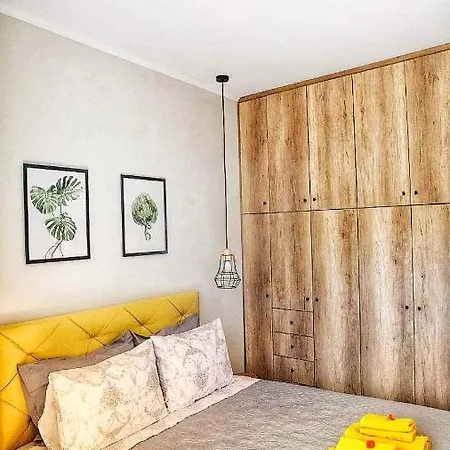 Peacock Studio Apartament *